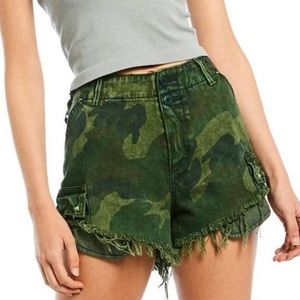 We The Free Commander Cut Off/ High Rise Camo Short
